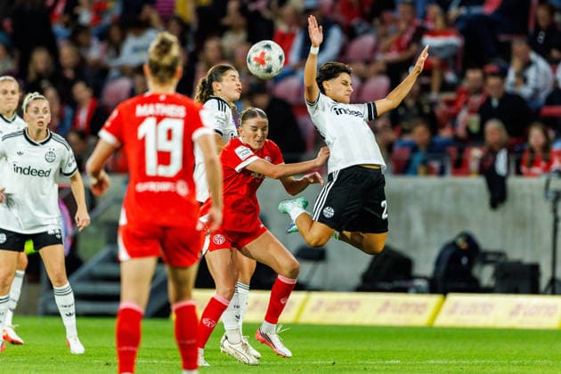 GPFBL, 1. FSV Mainz 05 vs. Eintracht Frankfurt, September 18, 2026, Mainz: Heading duel between Gentiana Fetaj (1. FSV Mainz 05, No. 7) and Dilara Acikgoez (Eintracht Frankfurt, 29 in the Google Pixel Women’s Bundesliga match on Matchday 5 of the 2026–27 season between 1 FSV Mainz 05 and Eintracht Frankfurt at the MEWA Arena in Mainz on September 18, 2026 Copyright: xBEAUTIFULxSPORTS Hahnex