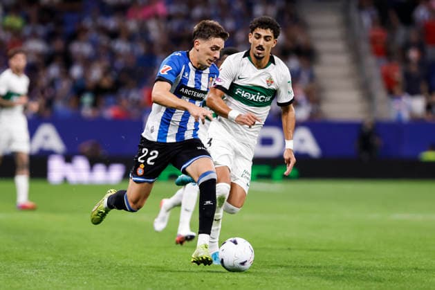 September 18, 2026, Cornella, Barcelona, SPAIN: Alex Calatrava of RCD Espanyol in action during the Spanish league, LaLiga EA Sports, football match played between RCD Espanyol and Elche CF at RCDE Stadium on September 18, 2026 in Cornella, Spain. RCD Espanyol V Elche CF - LaLiga EA Sports  - ZUMAa181 20260918_zaa_a181_175 Copyright: xJavierxBorregox