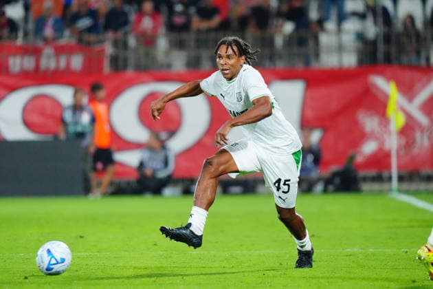 IPA88681627 - Armand Gaetan Lauriente (US Sassuolo) during the AC Monza vs. US Sassuolo Italian Serie A soccer match in Monza, Italy, on September 18, 2026  Copyright: xLucaxRossini IPAxSportx xx IPA88681627