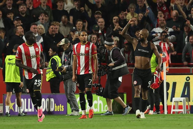 18th September 2026; Gtech Community Stadium, London, England; Premier League Football, Brentford versus Chelsea; Igor Thiago of Brentford celebrates his goal in the 83rd minute KatiexChan