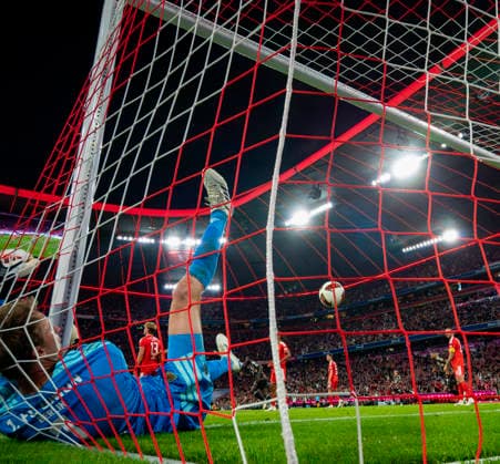 September 18, 2026, 2026–2027 Bundesliga Season, Matchday 4, FC Bayern Munich vs. 1. FC Union Berlin, at the Allianz Arena in Munich. After conceding another goal, Union Berlin goalkeeper Frederik Rönnow is left helpless in the net