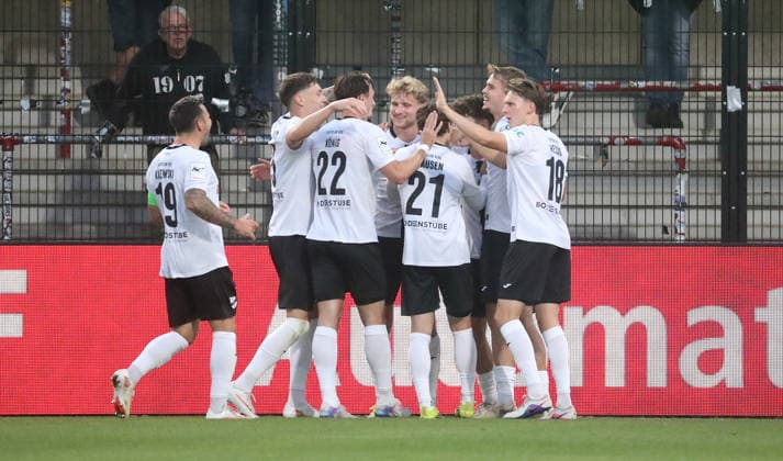 September 18, 2026, xfsx, Men s, Soccer, 2026–2027 Season, 3rd Division, Matchday 7: SC Verl vs. FC Würzburger Kickers. From left: SC Verl players celebrating a goal; goal celebration; celebrating the 1–0 goal scored by Janne Berner. SC Verl, Verl Sportclub Arena, North Rhine-Westphalia, Germany