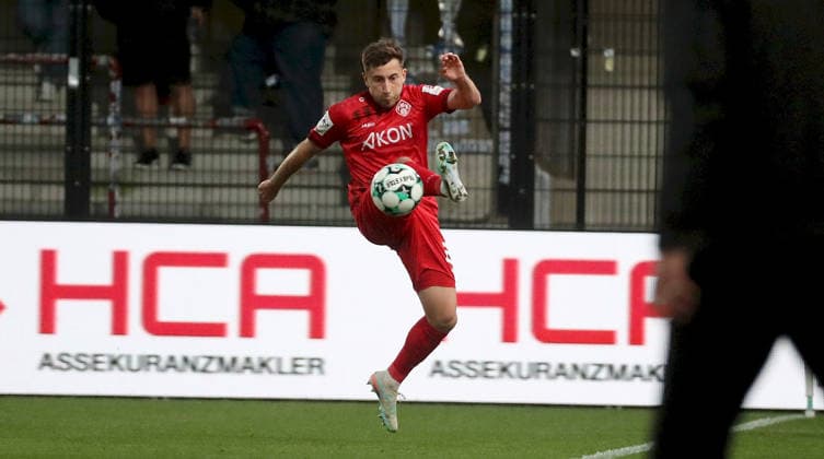 September 18, 2026, xfsx, Men s, Soccer, 2026–2027 Season, 3rd Division, Matchday 7: SC Verl vs. FC Würzburger Kickers (from left: Dominik Meisel, FC Würzburger Kickers), cutout, single frame, action shot, Verl Sportclub Arena, North Rhine-Westphalia, Germany