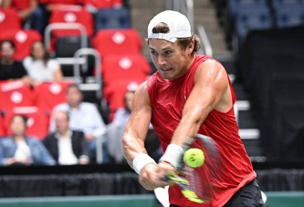 September 18, 2026, Quebec, Pq, Canada: William Draxl of Canada plays against Arthur Rinderknech of France during a Davis Cup qualifier second round match at the Videotron Centre in Quebec City, Friday, September 18, 2026 Canada News - September 18, 2026  - ZUMAc35_ 20260918_zaf_c35_057 Copyright: xJacquesxBoissinotx