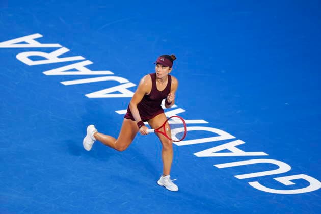 Guadalajara Open tennis tournament Iva Jovic of the USA in action against Cristina Bucsa of Spain during their Women s Singles semifinal tennis match at the Guadalajara Open WTA, Tennis Damen 500 in Guadalajara, Jalisco, Mexico, 18 September 2026. Guadalajara Mexico  Copyright: xFranciscoxGuascox