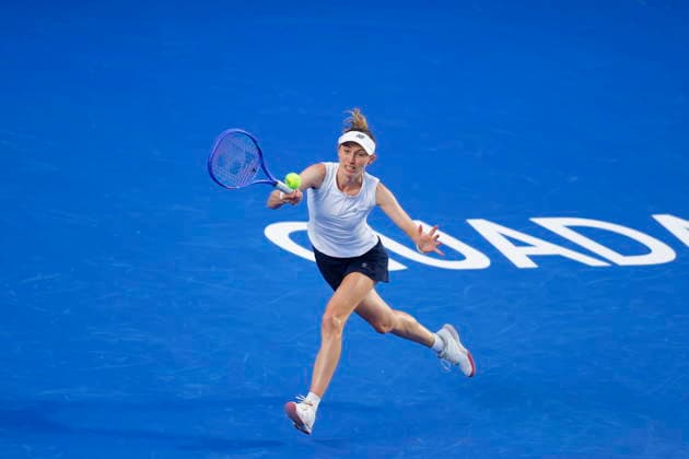 Guadalajara Open tennis tournament Cristina Bucsa of Spain in action against Iva Jovic of the USA during their Women s Singles semifinal tennis match at the Guadalajara Open WTA, Tennis Damen 500 in Guadalajara, Jalisco, Mexico, 18 September 2026. Guadalajara Mexico  Copyright: xFranciscoxGuascox