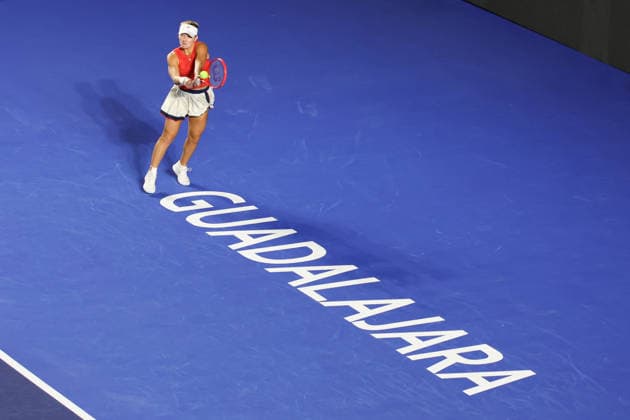 WTA GUADALAJARA OPEN 2026 WTA GUADALAJARA OPEN 2026 LIUDMILA SAMSONOVA VS PEYTON STEARNS 09 18 2026 GUADALAJARA, JALISCO Action photo of Peyton Stearns of the United States during a semifinal match at the 2026 WTA Guadalajara Open, held at the Centro Panamericano de Tenis in Guadalajara, Jalisco, Mexico Action photo of Peyton Stearns of the United States during a semifinal match of the 2026 WTA Guadalajara Open, held at the Centro Panamericano de Tenis in Guadalajara, Jalisco, Mexico GUADALAJARA, JALISCO, MEXICO Copyright: xIMAGENSHOPxAGENCIAxFOTOGRAFICAx
