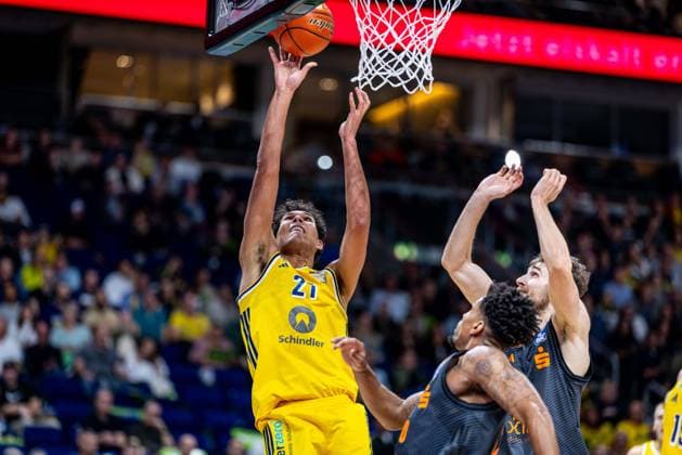 Basketball Berlin, September 18, 2026; 2026–2027 Season; EasyCredit BBL 1 Bundesliga Men s Division; Alba Berlin vs. NINERS Chemnitz; Brandon Angel (Alba Berlin), No. 21 Urald King, Chemnitz; No. 20 Elias Rödl, Chemnitz; No. 11 Rodl