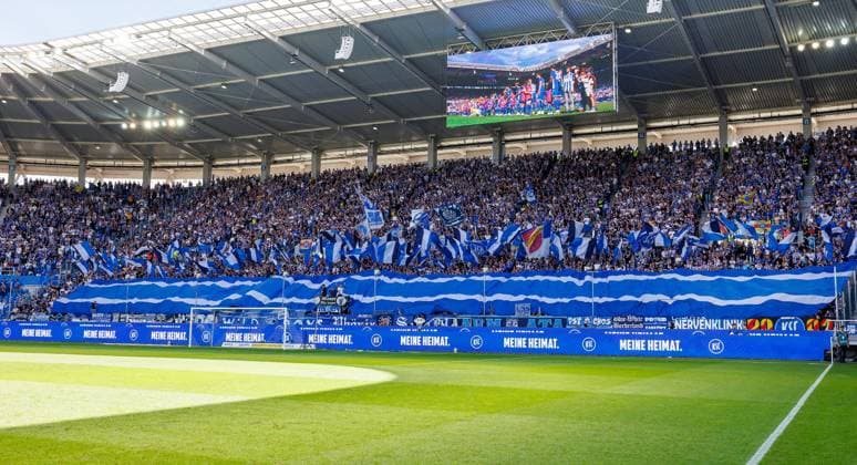 September 19, 2026 Soccer Season 2026–2027, Matchday 2, Bundesliga, Matchday 6: Karlsruher SC (KSC) vs. 1. FC Nürnberg (FCN) Club Sports Photo by Zink DaMa xdaxmax DFL regulations prohibit any use of photographs as image sequences and or quasi-video For editorial use only. Spectator choreography: KSC fans before kickoff