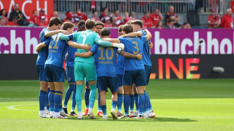 September 19, 2026, xrekx, Soccer 2. Bundesliga, 1 FC Kaiserslautern vs. Eintracht Braunschweig v l Teamkreis Braunschweig DFL DFB REGULATIONS PROHIBIT ANY USE OF PHOTOGRAPHS as IMAGE SEQUENCES and or QUASI-VIDEO Kaiserslautern