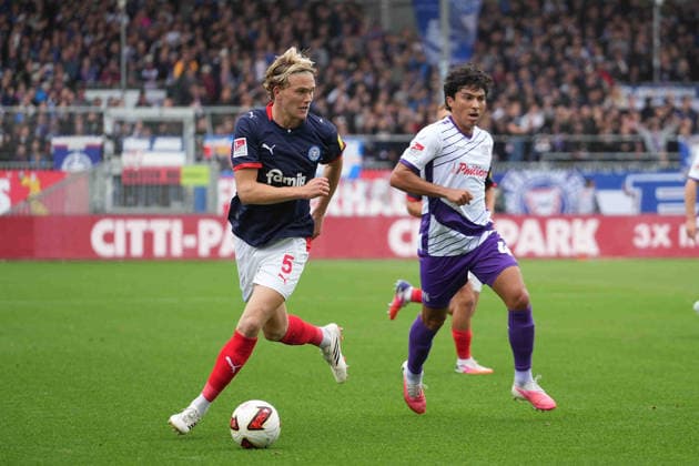 Soccer I Men s I 2026–2027 Season I 2. Bundesliga I Matchday 6 I Holstein Kiel vs. VfL Osnabrück I September 19, 2026 Noah Madsen 5, Holstein Kiel is in control Kiel Holstein Stadium Schleswig-Holstein, Germany Copyright: xLobeca MaschaxHolmx