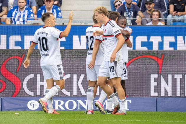 September 19, 2026, xdaymx, Soccer 2. Bundesliga, Karlsruher SC 1 FC Nürnberg Goal celebration by goal scorer Mohamed Alì Zoma of FC Nürnberg on the 0–1 goal for Nürnberg with the team. DFL and DFB regulations prohibit any use of photographs as image sequences and or quasi-video. Karlsruhe