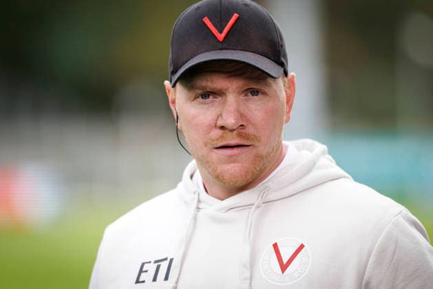 KOELN, GERMANY - SEPTEMBER 19, 2026: Marian Wilhelm (Headcoach Viktoria Köln) before the 3rd division match on gameday 7 between Viktoria Koeln vs. FC Ingolstadt at the Sportpark Hoehenberg on September 19, 2026 in Koeln, Germany. DFL REGULATIONS PROHIBIT ANY USE OF PHOTOGRAPHS AS IMAGE SEQUENCES AND OR QUASI-VIDEO. Nordrhein-Westfalen Germany Copyright: xAxelxKohringx