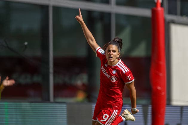 GER, Munich, FC Bayern Munich vs. FC Cologne, Google Pixel Women s Bundesliga, Soccer, DFB, 2026–2027 Season, FC Bayern Campus, Matchday 5 in Pictures: Jovana Damnjanovic FC Bayern Munich Women 9, scores the 10th goal, celebration and joy, emotions. DFB and DFL regulations prohibit any use of photographs as image sequences and or quasi-video, September 19, 2026 Copyright: HMBxMedia HendrikxHamelau