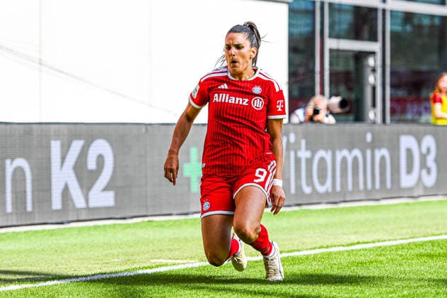 September 19, 2026, Munich, Germany: Google Pixel Women s Bundesliga—FC Bayern Munich Women vs. 1. FC Köln Women at the FC Bayern Campus; Jovana Damnjanovic of FC Bayern Munich Women celebrates after scoring a goal