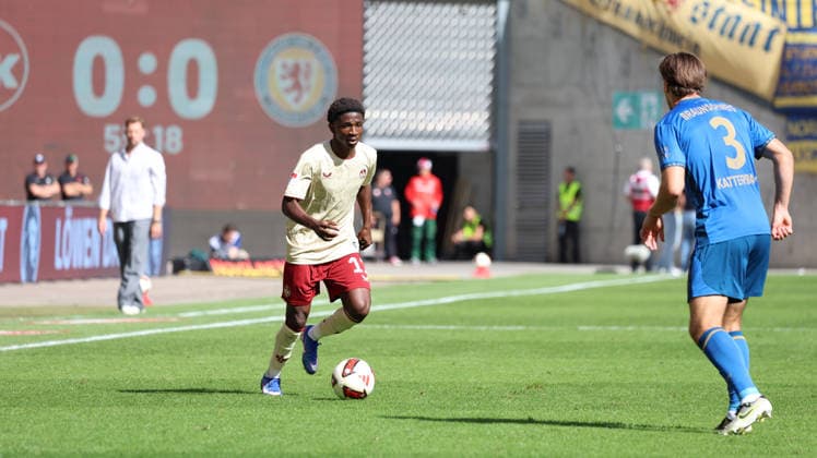 September 19, 2026, xrekx, Soccer 2. Bundesliga, 1. FC Kaiserslautern vs. Eintracht Braunschweig, left: Ibrahim Kanate, 1. FC Kaiserslautern. DFL and DFB regulations prohibit any use of photographs as image sequences and or quasi-video. Kaiserslautern