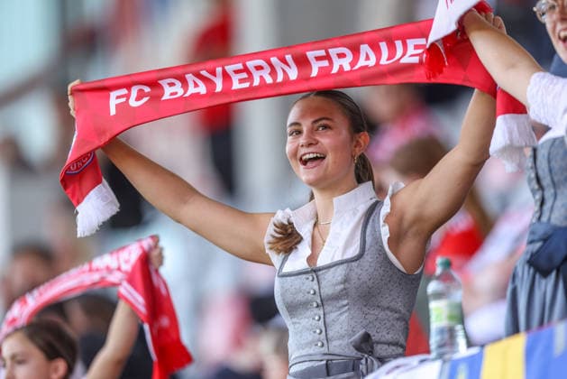 GER, Munich, FC Bayern Munich vs. FC Cologne, Google Pixel Women s Bundesliga, Soccer, DFB, 2026–2027 Season, FC Bayern Campus, Matchday 5 in Pictures: FC Bayern Munich Women’s Fans, in traditional attire fitting for the Wiesn and Oktoberfest. DFB and DFL regulations prohibit any use of photographs as image sequences and or quasi-video. September 19, 2026 Copyright: HMBxMedia HendrikxHamelau