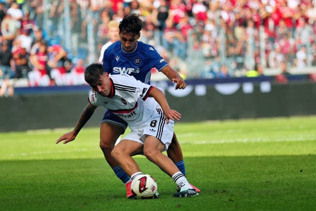 v li in a one-on-one, Javier Fernandez, FC Nuremberg, 8 on the ball, Danyal Zor, SC Karlsruhe, 26 GER, SC Karlsruhe vs. FC Nuremberg Soccer, Matchday 6, 2026–2027 Season, 2. Bundesliga, September 19, 2026. DFL and DFB regulations prohibit any use of photographs as image sequences and or quasi-video. GER SC Karlsruhe vs. FC Nuremberg Soccer Match Day 6, 2026–2027 Season, September 19, 2026 Copyright: xEibner-Pressefoto JoergxHirschx EP_JHH
