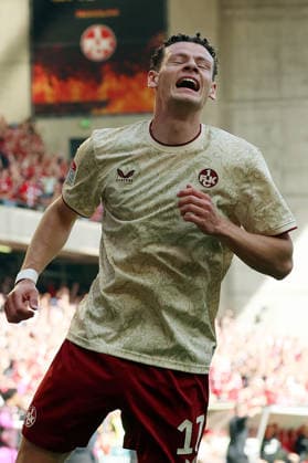 September 19, 2026, xrekx, Soccer, 2. Bundesliga, 1 FC Kaiserslautern vs. Eintracht Braunschweig: Goal celebration after Erencan Yardimci scored the 1–0 goal for 1 FC Kaiserslautern. DFL and DFB regulations prohibit any use of photographs as image sequences and or QUASI-VIDEO Kaiserslautern