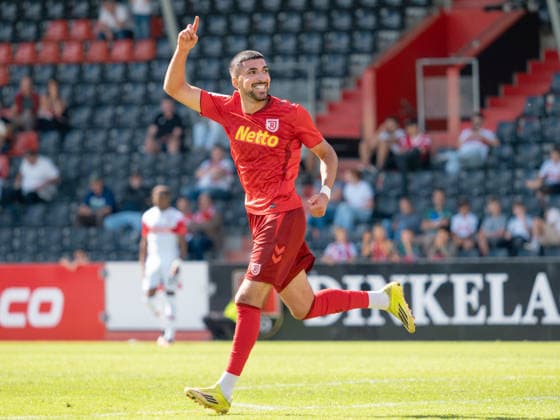 Goal to make it 0–2 by Nassim Boujellab, SSV Jahn Regensburg, 10 GER, Soccer, VfB Stuttgart II vs. SSV Jahn Regensburg, Landesliga 2, Matchday 8, Leinfelden-Echterdingen, 2026–2027 season, September 19, 2026 GER, Soccer, VfB Stuttgart II vs. SSV Jahn Regensburg, 3. Liga, Matchday 8, 2026–2027 season, September 19, 2026, Leinfelden-Echterdingen Copyright: xCarstenxSchweringx EP_CSG