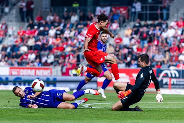 Football, RL North-East, FC Rot-Weiß Erfurt v FC Erzgebirge Aue