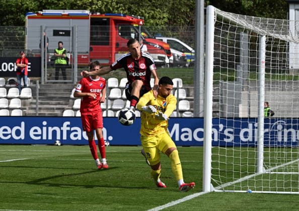 September 19, 2026, xsltx, Regional League Southwest Soccer, Eintracht Frankfurt U21 vs. TSV Steinbach Haiger; Nico Ochojski (Eintracht Frankfurt U21), Kevin Ibrahim (TSV Steinbach Haiger)