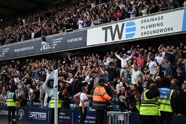 Millwall v West Ham United, EFL Sky Bet Championship **GOAL** Millwall midfielder Camiel Neghli (10) GOAL scores 2-0 and celebrates during the EFL Sky Bet Championship match between Millwall and West Ham United at The Den, London, UK on 19 September 2026. London The Den Greater London UK Editorial use only DataCo restrictions apply See www.football-dataco.com , Copyright: xSimonxTraylenx PSI-24906-0032