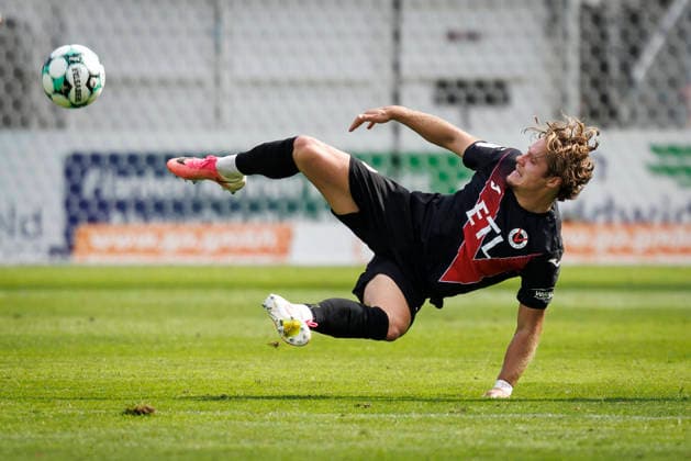 KOELN, GERMANY - SEPTEMBER 19, 2026: Tobias Eisenhuth (Viktoria Köln, 6) during the 3rd division match on gameday 7 between Viktoria Koeln vs. FC Ingolstadt at the Sportpark Hoehenberg on September 19, 2026 in Koeln, Germany. DFL REGULATIONS PROHIBIT ANY USE OF PHOTOGRAPHS AS IMAGE SEQUENCES AND OR QUASI-VIDEO. Nordrhein-Westfalen Germany Copyright: xAxelxKohringx