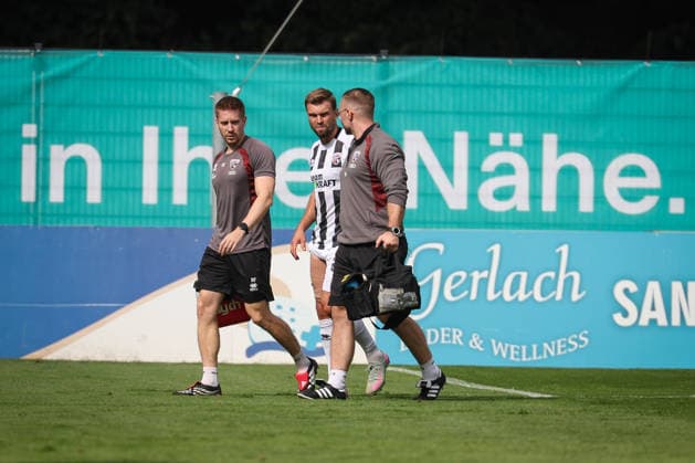 3rd Division, 2026–27 Season: Victoria Cologne vs. FC Ingolstadt 04. Yannick Deichmann, No. 20, FCI, is substituted due to injury. XXXXX. Photo by Jürgen Meyer. 3rd Division, 2026–27 Season: Victoria Cologne vs. FC Ingolstadt 04
