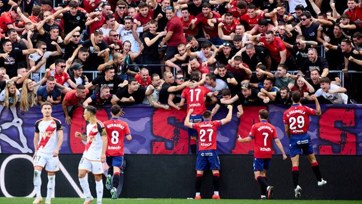 LaLiga EA Sports 2026-27 CA Osasuna vs. Rayo Vallecano Iker Munoz 8 OSA L, Ante Budimir 17 OSA, Ínigo Arguibide 27 OSA, Jon Moncayola 7 OSA and Asier Osambela 29 OSA R celebrate the goal scored by Ante Budimir 17 OSA (1–0) during the LaLiga EA Sports soccer match between CA Osasuna and Rayo Vallecano played at El Sadar Stadium in Pamplona, Spain, on September 19, 2026. Adria Pedrosa (17, RAY L) and Alvaro Garcia (18, RAY R) are also visible in the image. Credit: Inigo Alzugaray, Agencia LOF, Pamplona, LaLiga EA Sports 2026. 27 CA Osasuna vs. Rayo Vallecano Copyright: xINIGOxALZUGARAYx