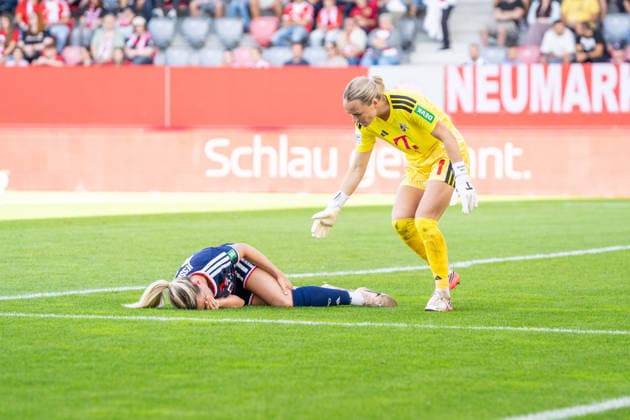 Sandra Maria Jessen (No. 11, Cologne) was injured during the Google Pixel Women s Bundesliga match between FC Bayern Munich and 1. FC Cologne on September 19, 2026, at the FC Bayern Campus in Munich, Bavaria, Germany
