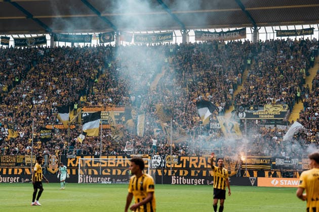 German Soccer 3rd Division 2026–2027, Matchday 7: Alemannia Aachen vs. Fortuna Düsseldorf at Tivoli Aachen—Pyro Ultras, Werner Fuchs Stand, sold out Copyright: xThiemoxRudolphx