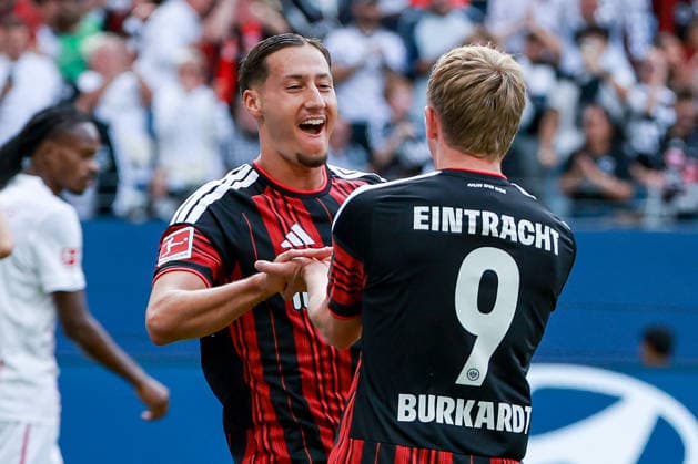 Soccer, Bundesliga 1: Eintracht Frankfurt vs. SC Freiburg on September 19, 2026, at Deutsche Bank Park in Frankfurt—celebrations, goal celebrations, Goal scorers, goal scorer Younes Ebnoutalib (Frankfurt 11) celebrates after scoring the 1–0 goal with Jonathan Jonny Burkardt (Frankfurt 9) MH
