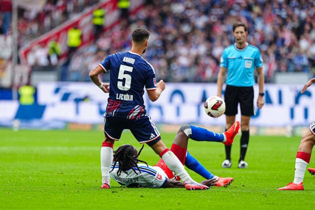 Tom Krauß, 1 FC Köln, 05, Jordan Torunarigha, Hamburger SV, 23 GER, Hamburger SV vs. 1 FC Köln, Soccer, Bundesliga 1, Matchday 04, 2026–2027 Season, September 19, 2026 DFL regulations prohibit any use of photographs as image sequences and or quasi-video GER, Hamburger SV vs. 1. FC Köln, soccer, 1. Bundesliga, Matchday 04, 2026–2027 Season, September 19, 2026, Hamburg Copyright: xEibner-Pressefoto MarcelxvonxFehrnx EP_MFN