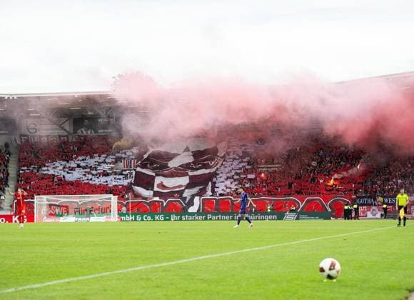 SOCCER REGIONAL LEAGUE NORTHEAST 2026–2027 SEASON, MATCHDAY 10: FC ROT WEISS ERFURT vs. FC ERZGEBIRGE AUE ** FOR EDITORIAL USE ONLY ** FOR EDITORIAL USE ONLY ** September 19, 2026 Erfurt Soccer Regional League Northeast Matchday 10, 2026–2027 Season Steigerwaldstadion FC Rot Weiss Erfurt vs. FC Erzgebirge Aue (pictured) Match interrupted due to pyrotechnics in the Erfurt fan section Germany Thuringia Erfurt Copyright SaschaxFromm Copyright: SaschaxFromm doc87o5bdw3gw6od3fskz6 ,EDITORIAL USE ONLY Copyright: SaschaxFromm