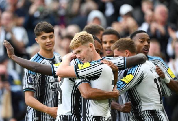 Lewis Hall of Newcastle United celebrates scoring their second goal Newcastle United v Hull City, Premier League, Football, St James Park, Newcastle upon Tyne, UK - 19 Sep 2026Newcastle upon Tyne St James Park United Kingdom EDITORIAL USE ONLY No use with unauthorised audio, video, data, fixture lists, club league logos or live services. Online in-match use limited to 120 images, no video emulation. No use in betting, games or single club league player publications. Copyright: xRichardxLee Shutterstockx 17158464aq