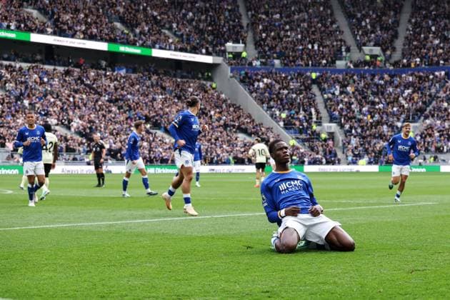 Everton s Thierno Barry celebrates scoring the opening goal Everton v Ipswich Town, Premier League, Football, Hill Dickinson Stadium, Liverpool, UK - 19 Sep 2026Liverpool Hill Dickinson Stadium United Kingdom EDITORIAL USE ONLY No use with unauthorised audio, video, data, fixture lists, club league logos or live services. Online in-match use limited to 120 images, no video emulation. No use in betting, games or single club league player publications. Copyright: xAlexxDodd Shutterstockx 17158691w