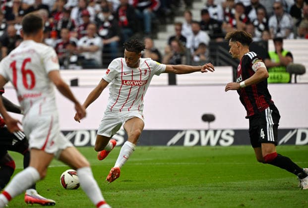 September 19, 2026, xjhx, Soccer, Bundesliga 1, Eintracht Frankfurt vs. SC Freiburg, Derry Scherhant (SC Freiburg), Goal scored, scores the goal to make it 1–1. DFL and DFB regulations prohibit any use of photographs as image sequences and or quasi-video. Frankfurt am Main