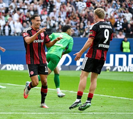 September 19, 2026, xpsx, Soccer, Bundesliga 1, Eintracht Frankfurt vs. SC Freiburg—celebrating the goal, goal celebration for the 1-0 goal scored by Younes Ebnoutalib of Eintracht Frankfurt, Jonathan Jonny Burkardt, Eintracht Frankfurt. DFL and DFB regulations prohibit any use of photographs as image sequences and or quasi-video. Eintracht Frankfurt