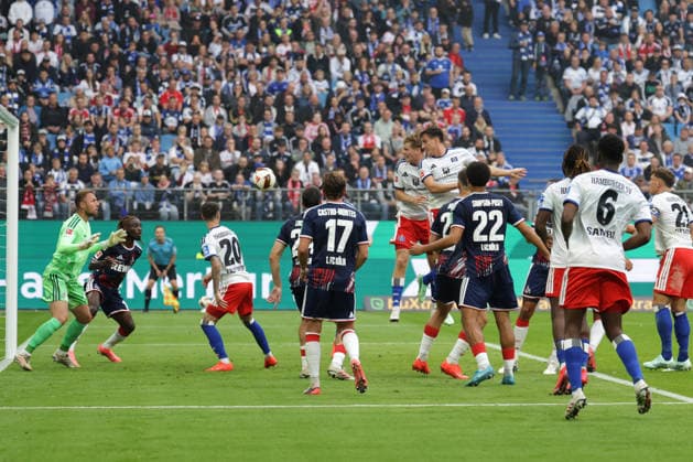 September 19, 2026 xfsx Soccer 1. Bundesliga Hamburger Sportverein 1 FC Cologne v l HSV celebrates the 1-0 goal by Nicolas Capaldo Hamburger SV, 24 DFL DFB regulations prohibit any use of photographs as image sequences and or quasi-video Copyright: HMBxMedia FernandoxSoares