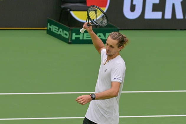 Victory celebration Victory celebration Emotion Joy Alexander Zverev GER 09 19 2026 ¢ Tennis ¢ Davis Cup Qualifiers, 2nd Round ¢ Germany vs. Croatia, Heristo Arena, Halle Westfalen, North Rhine-Westphalia, Germany Copyright: xpepphotox xHorstxMauelshagenx pep00321, pep_20260919_hm