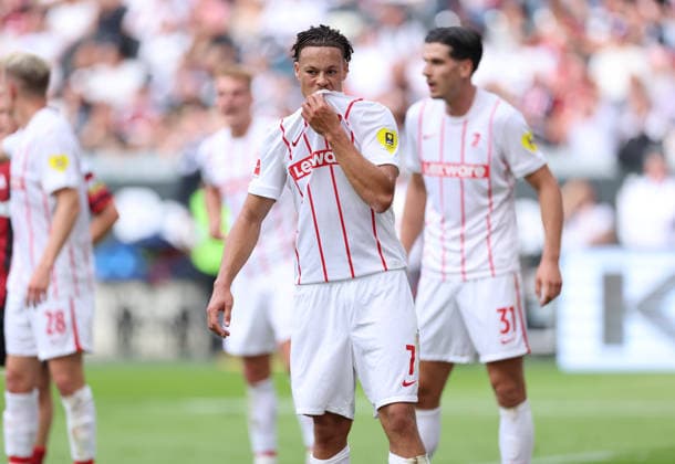 September 19, 2026, Bundesliga Soccer, Eintracht Frankfurt vs. SC Freiburg, from left: Derry Scherhant, SC Freiburg, looking disappointed, disappointed, sad, frustrated, frustration, frustrated, frustrated DFL DFB REGULATIONS PROHIBIT ANY USE OF PHOTOGRAPHS AS IMAGE SEQUENCES AND OR QUASI-VIDEO xdcx Copyright: HMBxMedia Claus