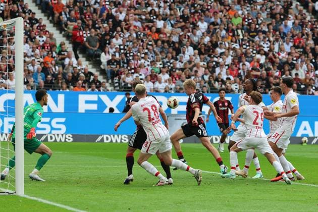 Goal to make it 2–1 by Jonathan Burkhardt, Jonathan Michael Jonny Burkardt, Jonny Burkardt, Eintracht Frankfurt, No. 9, from the scramble in front of the goal defended by goalkeeper Mio Backhaus of SC Freiburg, 1, Eintracht Frankfurt vs. SC Freiburg, Bundesliga, BL, 2026–2027 season, Match 4, September 19, 2026, Frankfurt, Deutsche Bank Park, Germany