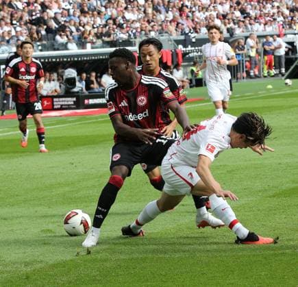 September 19, 2026 xmgoodx Frankfurt am Main, Deutsche Bank Park Bundesliga Season 2026–2027 Eintracht Frankfurt vs. SC Freiburg Lilian Brassier 3, Eintracht Frankfurt vs. Yuito Suzuki, Freiburg; DFL; DFB; REGULATIONS PROHIBIT ANY USE OF PHOTOGRAPHS AS IMAGE SEQUENCES AND OR QUASI-VIDEO