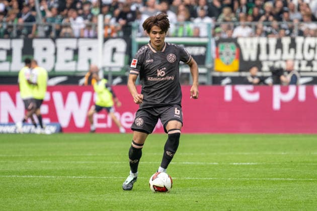 Kaishu Sano 1 FSV Mainz 05, 05 on the Ball Borussia Mönchengladbach vs. 1 FSV Mainz 05, Soccer, Bundesliga 1, Matchday 4, 2026–2027 Season, September 19, 2026 DFL and DFB regulations prohibit any use of photographs as image sequences and or quasi-video Borussia Mönchengladbach vs. 1. FSV Mainz 05, soccer, Bundesliga 1, Matchday 4, 2026–2027 season, September 19, 2026, Mönchengladbach Copyright: xEibner-Pressefoto ThomasxHaeslerx EP_THR