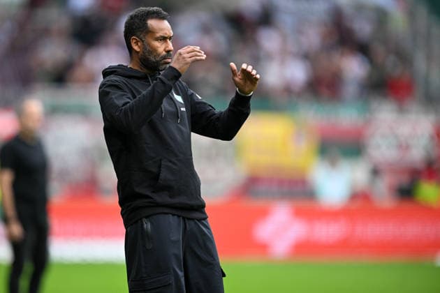 1 Bundesliga: SV Werder Bremen vs. FC Augsburg on September 19, 2026, at the Weserstadion in Bremen; Coach Daniel Thioune; Bremen: dissatisfied, disappointed, disheartened, dejected MT