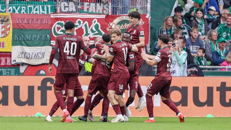 FC Augsburg players celebrating a goal, cheering, jubilant, optimistic, game action, highlight, joy over the goal that made it 0–2, DFL REGULATIONS PROHIBIT ANY USE OF PHOTOGRAPHS AS STILL IMAGES AND OR VIDEO-LIKE PHOTO SEQUENCES DFL REGULATIONS PROHIBIT ANY USE OF PHOTOGRAPHS AS IMAGE SEQUENCES AND OR VIDEO-LIKE PHOTO STREAMS, September 19, 2026, Bremen, Germany, soccer, Bundesliga, SV Werder Bremen vs. FC Augsburg xobx