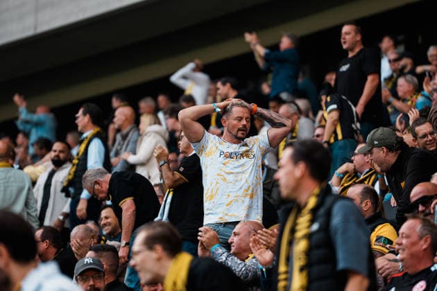 German Soccer 3rd Division 2026–2027, Matchday 7: Alemannia Aachen vs. Fortuna Düsseldorf at Tivoli Aachen; Aachen fan stunned after a missed golden scoring opportunity—emotions, disappointment Copyright: xThiemoxRudolphx