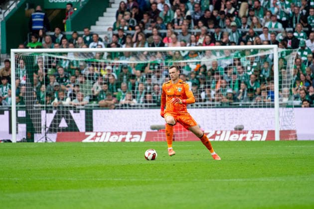September 19, 2026, GER, Soccer, Men s, 1st Bundesliga, 2026–2027 season, Matchday 4, SV Werder Bremen vs. FC Augsburg Karl Hein Werder Bremen, 01 on the ball DFB DFL regulations prohibit any use of photographs as image sequences and or quasi-video Bremen Weserstadion Bremen Germany Copyright: xNordphoto Memmlerx