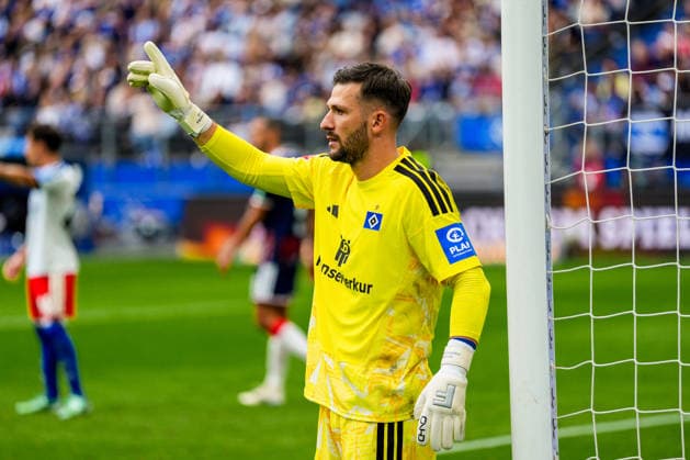Germany Soccer Bundesliga 2026–27, Matchday 4: Hamburger SV (HSV) vs. 1. FC Köln, Volkspark Stadium, Hamburg; Daniel Heuer Fernandes, Hamburger SV, 1 Copyright: xStefanxTrochax